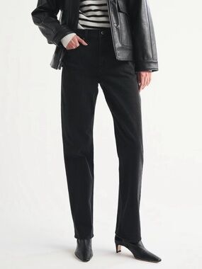 Abercrombie & Fitch High Rise Vintage Straight Size 34 Short Black No Fade NWT